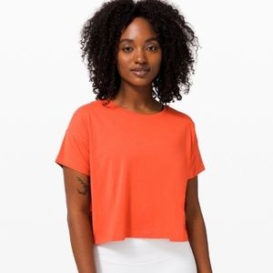 Coral Lululemon Cates Tee Short Sleeve Shirt